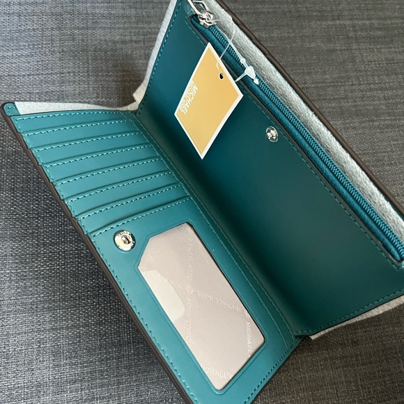 NWT MICHAEL KORS JET SET CHARM LARGE TOP ZIP CONTINENTAL WALLET CASE - Picture 7 of 11